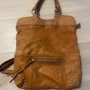 Sorial brown leather purse